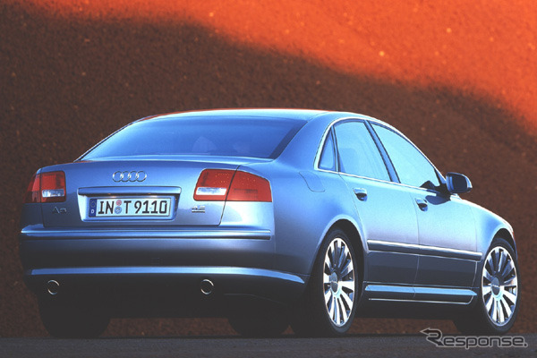 新型アウディ『A8』---高級車に新次元のスポーティさを