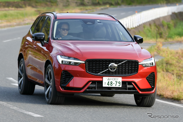 ボルボ XC60リチャージ アルティメイトT6 AWD プラグインハイブリッド