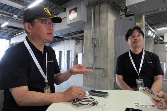 ゼネラルモーターズ・ジャパンプロダクト&パブリックポリシーディレクターの上原慶昭さん(左)と同社プロダクト&パブリックポリシープロダクトマネージャーの中野哲さん(右)