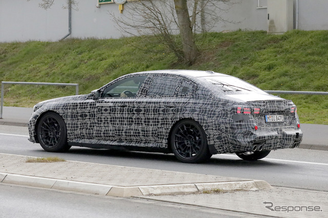 BMW M5 次期型プロトタイプ(スクープ写真)