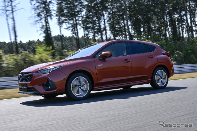 スバル インプレッサ 新型(プロトタイプ)