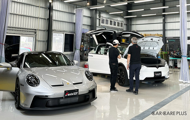 沖縄初のテスラ認定工場! 修理&カーコーティング専門店「ガレージハウス」…アルミボディも対応、TUVプラチナ認証も取得