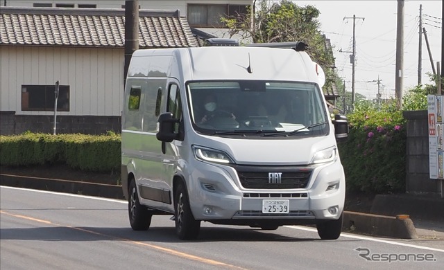 デュカトベースのキャンピングカー「LandwagonTT」