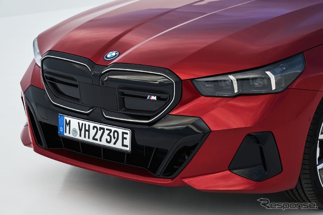 BMW i5 の「M60 xDrive」