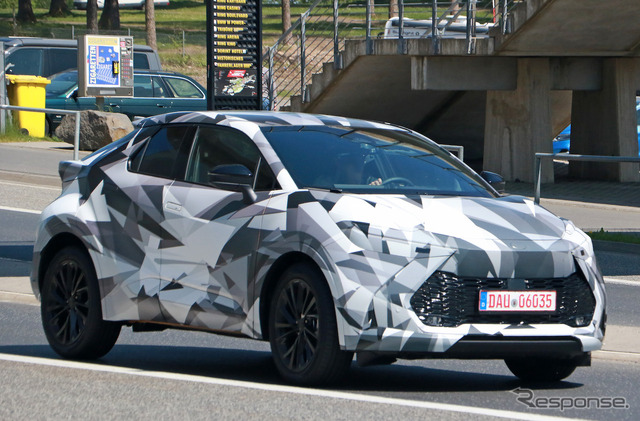 トヨタ C-HR 次期型プロトタイプ(スクープ写真)