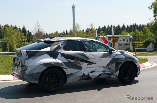 トヨタ C-HR 次期型プロトタイプ(スクープ写真)