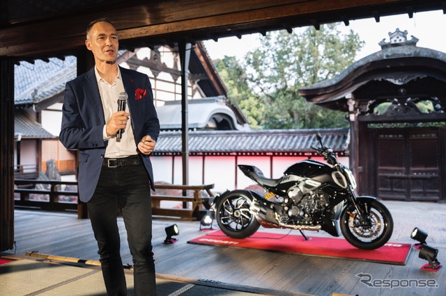 Ducati Brand Night(ドゥカティ ブランド ナイト)