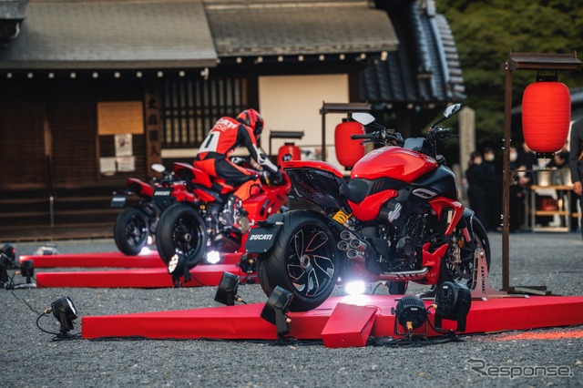 Ducati Brand Night（ドゥカティ ブランド ナイト）