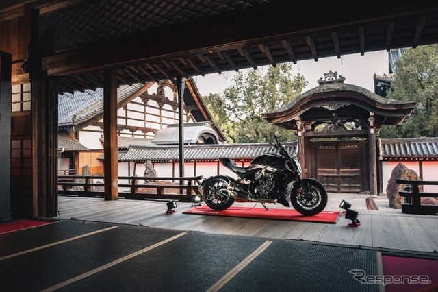 Ducati Brand Night(ドゥカティ ブランド ナイト)