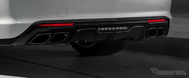 キャデラック CT5-V ブラックウィング の「Vシリーズ」20周年記念車