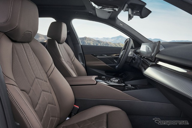 BMW i5 の「eDrive40」