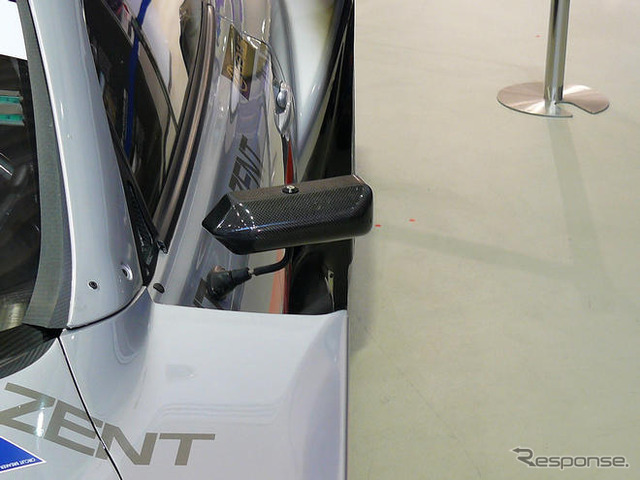 【トヨタスポーツ09】GT500仕様のレクサス SC430…08年型と比較
