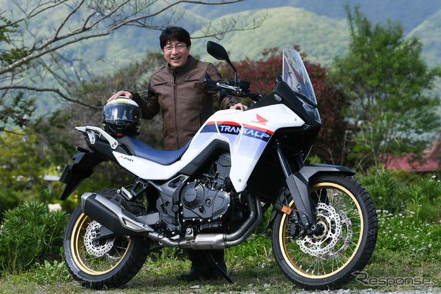 西村直人氏とホンダ XL750トランザルプ