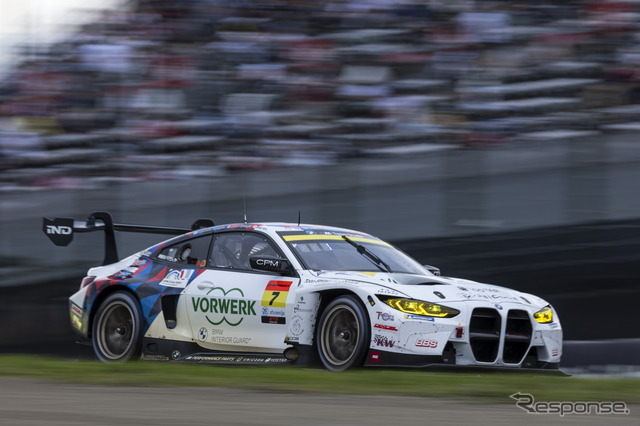 GT300クラス優勝の#7 Studie BMW M4(荒聖治/柳田真孝)