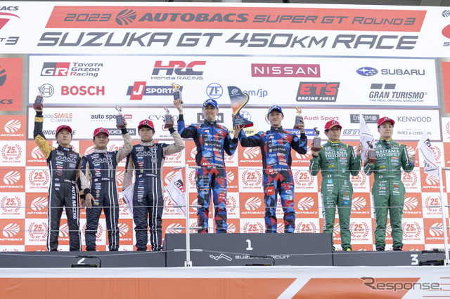 GT300クラス表彰式