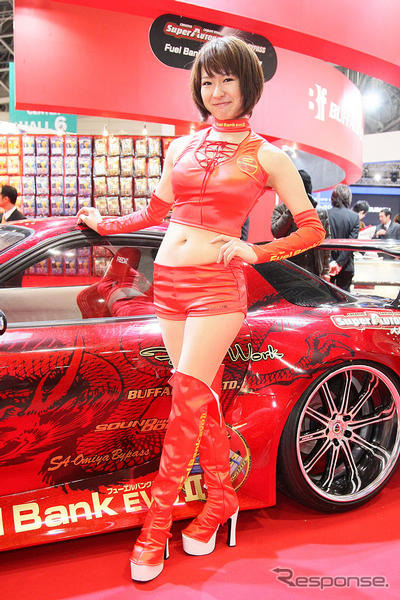 【Today's オートガール】コンパニオン写真蔵…東京オートサロン09 その4