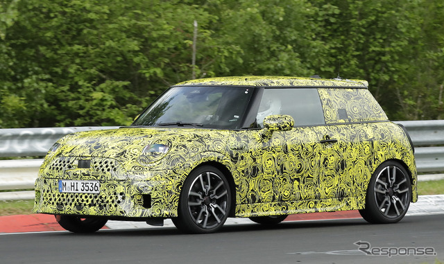 MINI クーパー S 次期型プロトタイプ(スクープ写真)