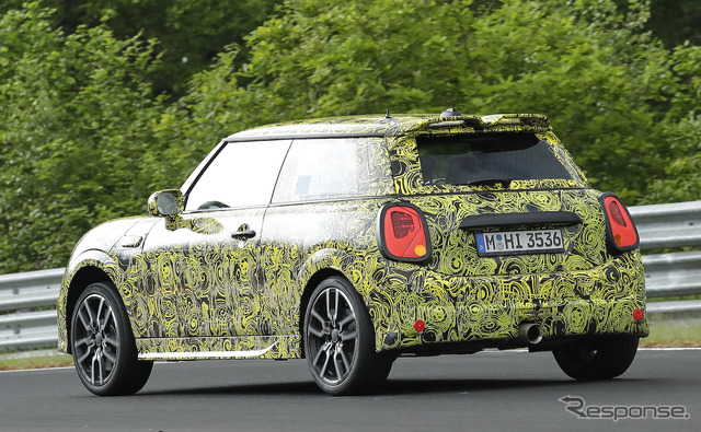 MINI クーパー S 次期型プロトタイプ(スクープ写真)
