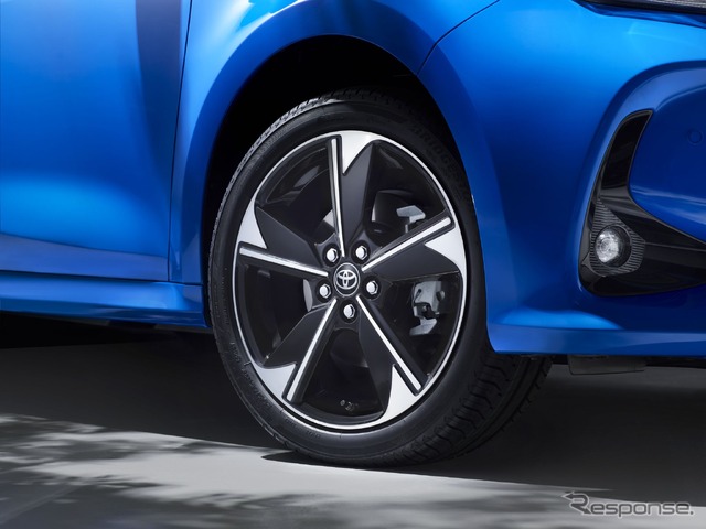 トヨタ・ヤリス の2024年モデルの「ハイブリッド130」(欧州仕様)