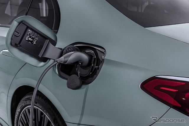 メルセデスベンツ Eクラス・セダン 新型のPHEV