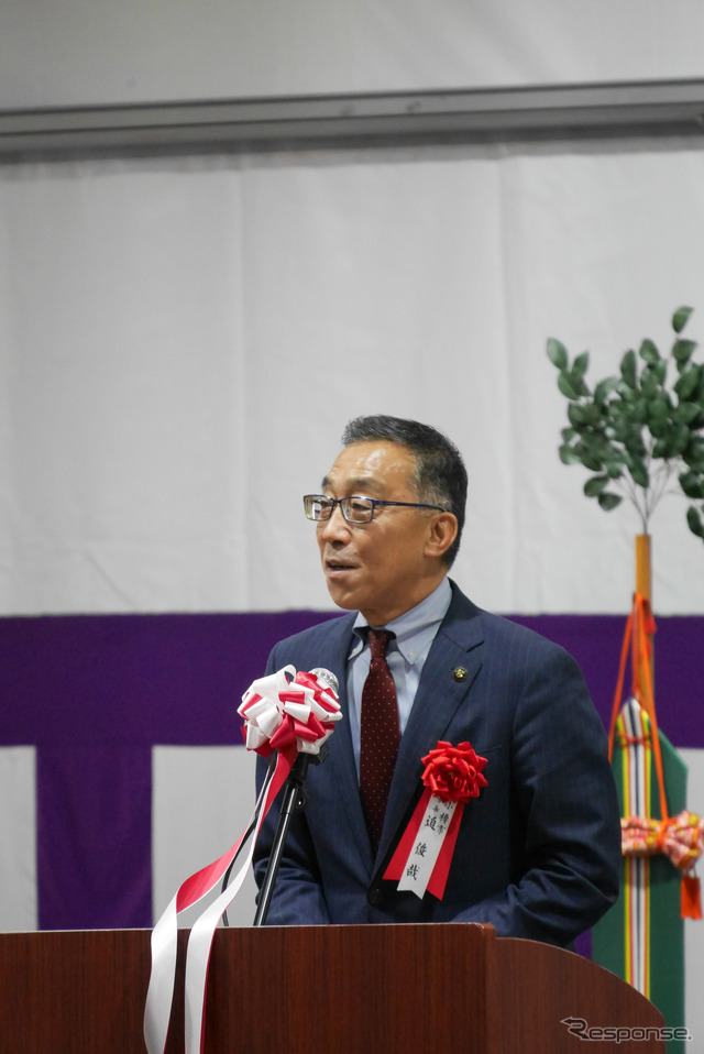 挨拶する迫小樽市長。