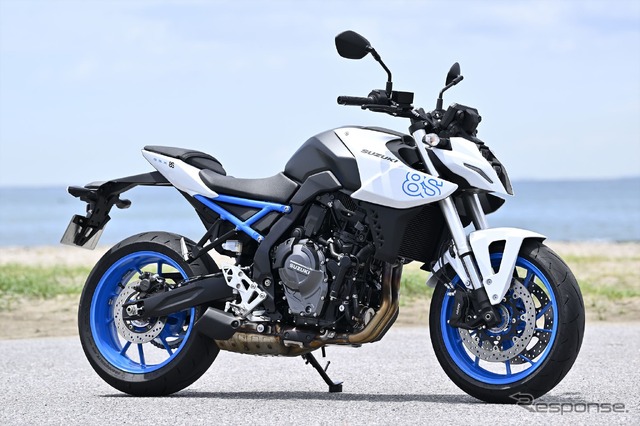 スズキ GSX-8S