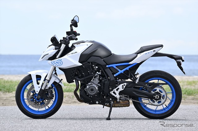 スズキ GSX-8S