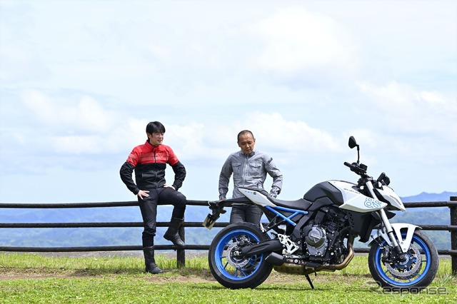 スズキ GSX-8Sと伊丹孝裕と小川勤