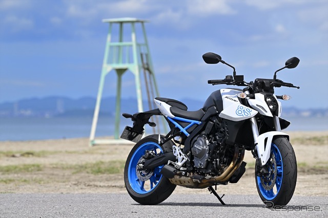 スズキ GSX-8S