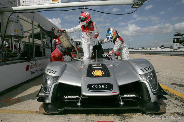 アウディ R15 TDI…デビュー戦のセブリングで勝利