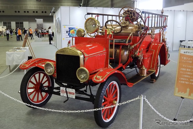 T型フォード消防ポンプ自動車、1920年（東京国際消防防災展2023）