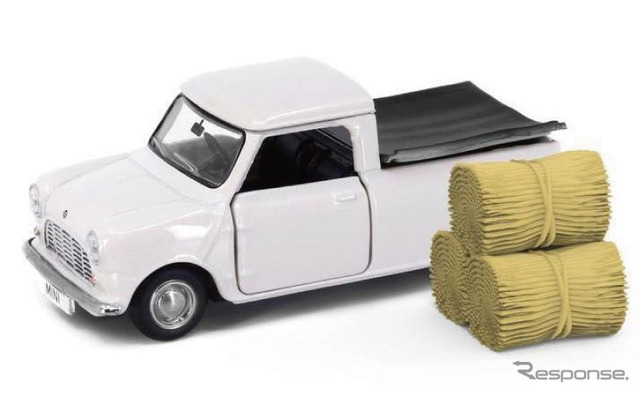 TINY製ミニカー モーリスミニ ピックアップトラック クリーム