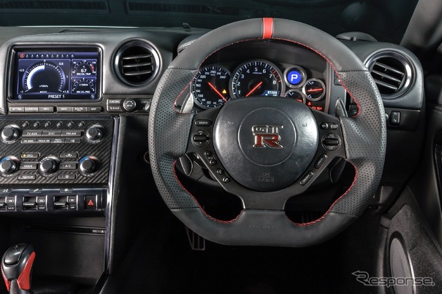 GT-R(R35)用ステアリング SS357-GTR(ナッパレザー×レッドステッチ)