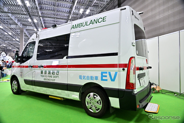 東京消防庁日産NV400救急車(東京国際消防防災展2023)