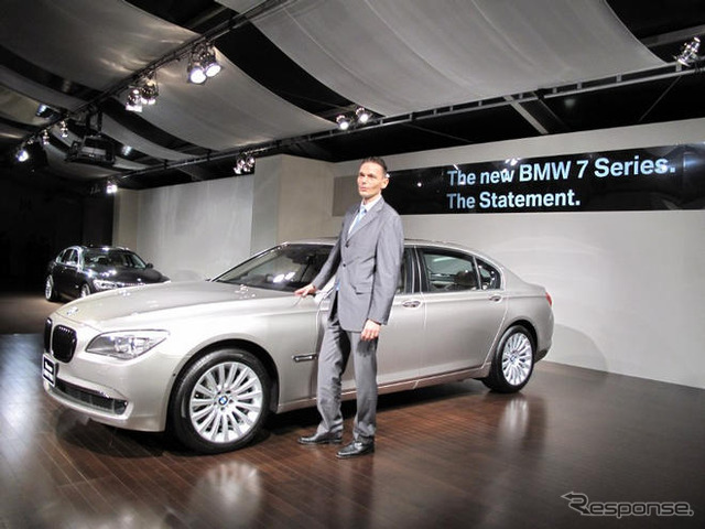 【BMW 7シリーズ 新型発表】BMW初の地デジ&日本専用ナビ搭載