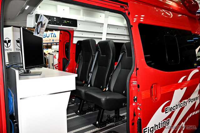 トーハツの消防機材搭載多用途消防車(東京国際消防防災展2023)
