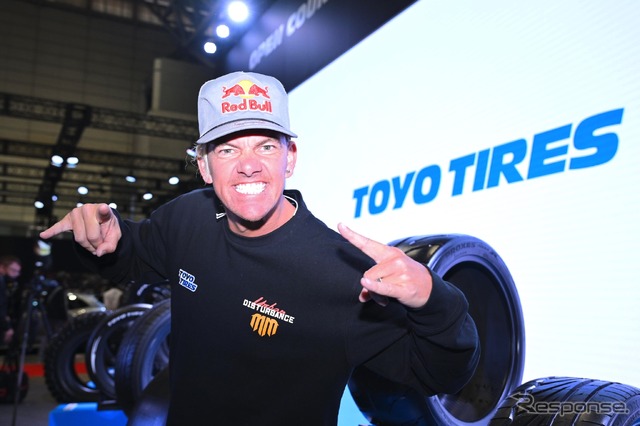 東京オートサロン2022で、いよいよマイク選手の正式参戦が発表された