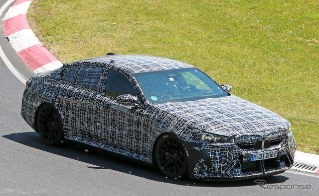 BMW M5 次期型プロトタイプ(スクープ写真)