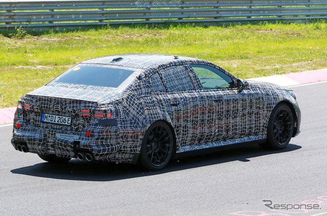 BMW M5 次期型プロトタイプ(スクープ写真)