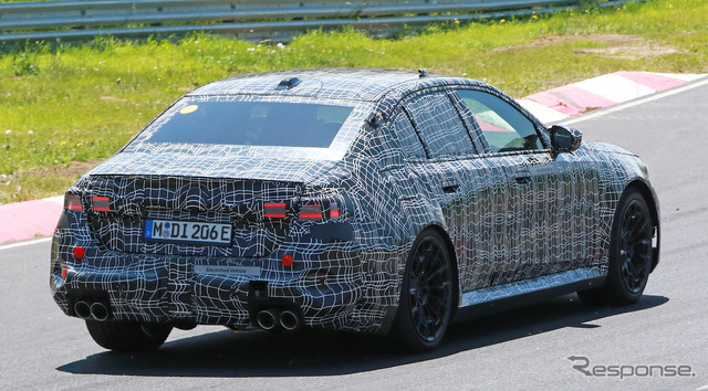 BMW M5 次期型プロトタイプ(スクープ写真)