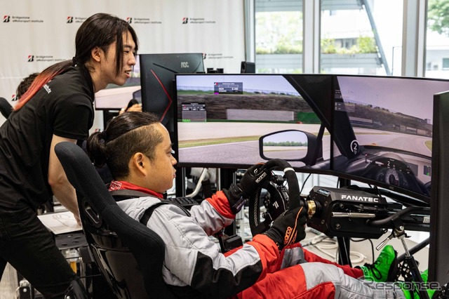 ブリヂストンがe-モータースポーツに本気!本格ドライビングレッスンが凄すぎる