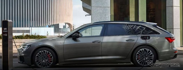 アウディ A6 アバント のPHEVの2024年モデル