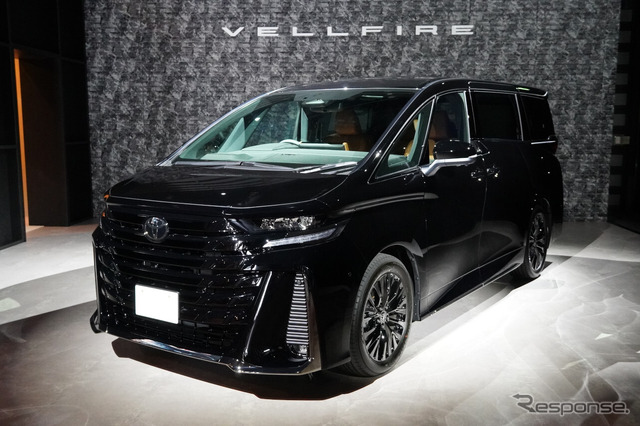 トヨタ・ヴェルファイア