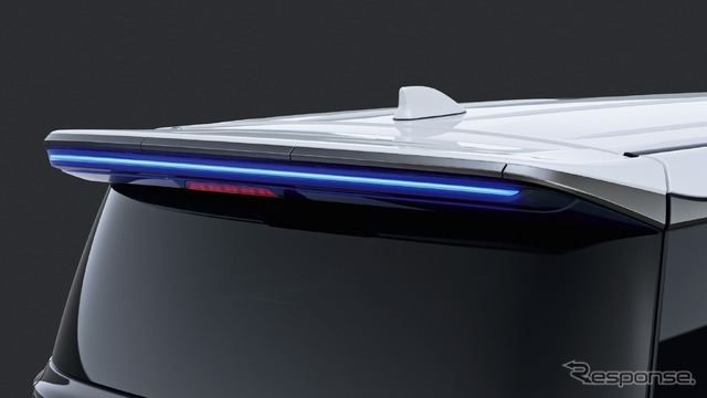 イルミルーフスポイラー(2023年9月上旬発売予定)