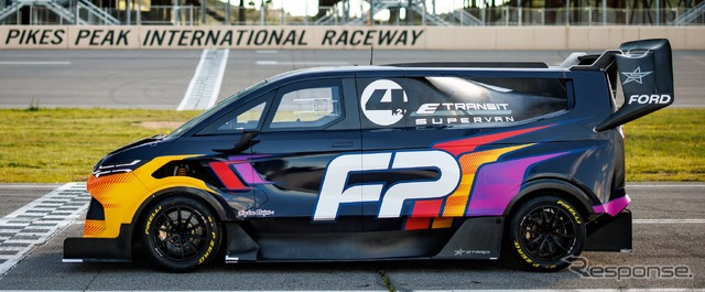 フォード・スーパーバン 4.2