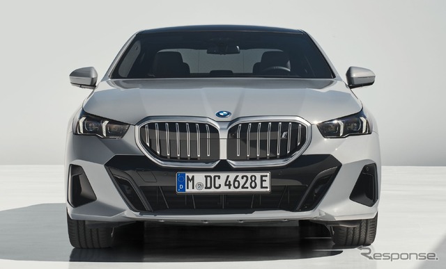 BMW i5 の「eDrive40」