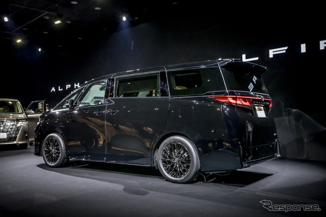トヨタ ヴェルファイア 新型