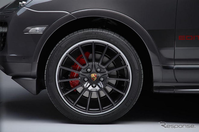 ポルシェ カイエン GTS…世界限定1000台の ポルシェデザイン3
