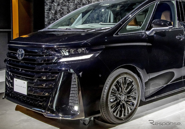 トヨタ ヴェルファイア 新型