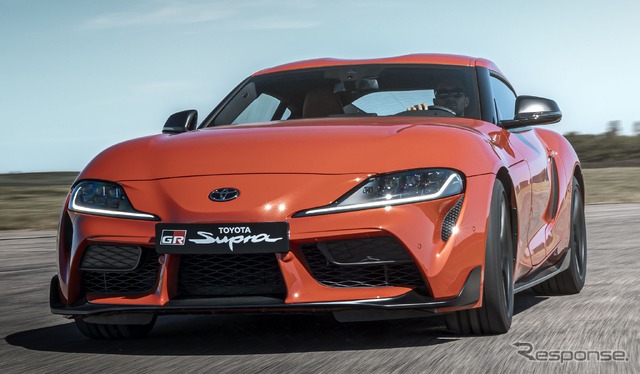 トヨタ GR スープラ の「GT4 100thエディション・トリビュート」